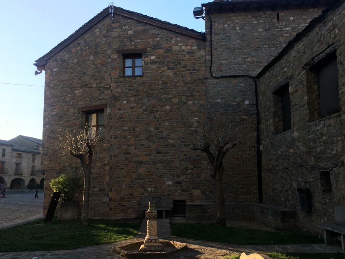 Apartamentos El Palacete de Aínsa Exteriér fotografie